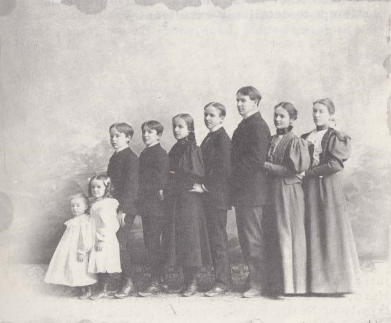 File:Eda Hurd Lord's children.png