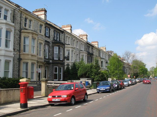 File:Eslington Terrace - geograph.org.uk - 1388786.jpg