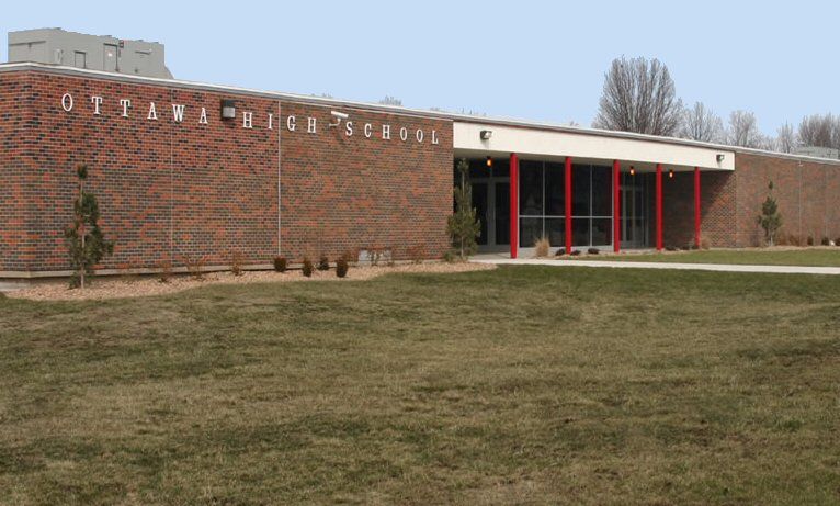 File:Ottawa High School Ottawa Kansas.jpg