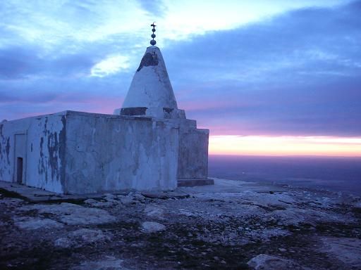 File:YezidiTemple.JPG