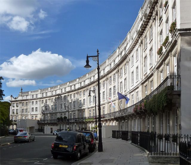 File:16-30 Wilton Crescent (geograph 4720528).jpg