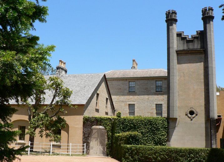 File:Vaucluse House (eastern tower).jpg