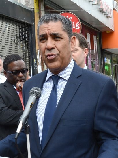 File:Adriano-Espaillat.jpg