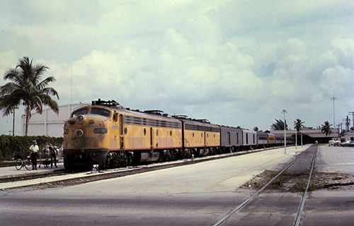 File:Amtrak train at Miami, November 1972.jpg