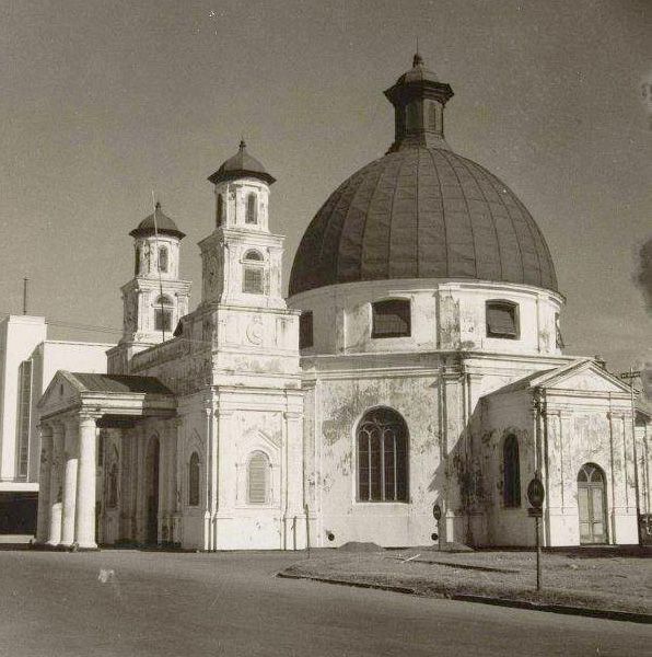 File:Blenduk Church circa 1940.jpg