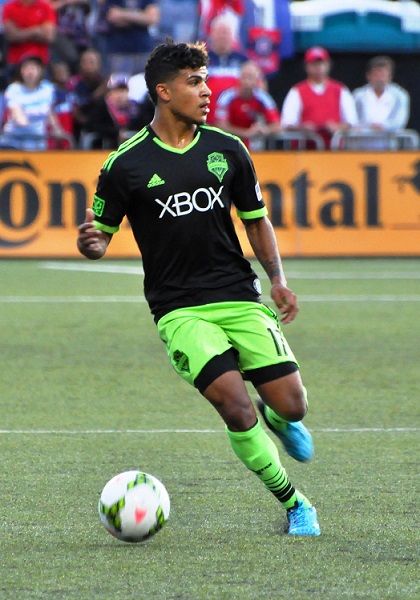 File:DeAndre Yedlin 2014 US Open Cup.jpg