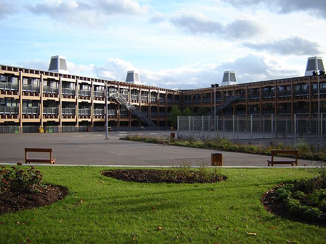 File:Mossbourne community academy 1.jpg