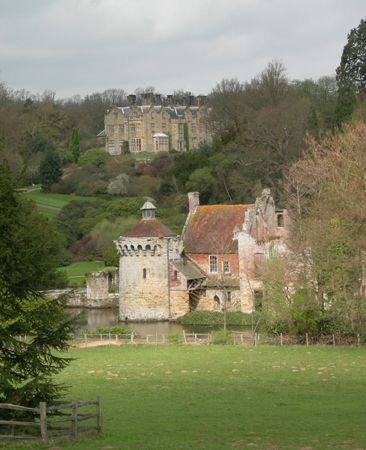 File:Scotney Castles.jpg