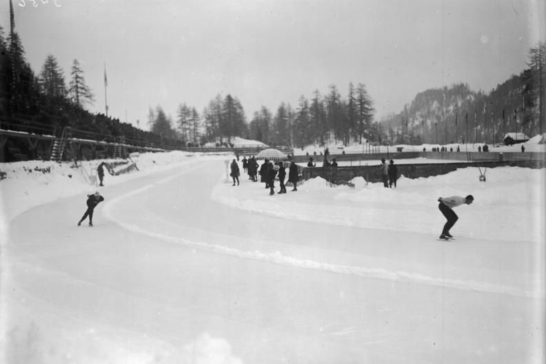 File:Bundesarchiv Bild 102-05456, St. Moritz, Winterolympiade.jpg