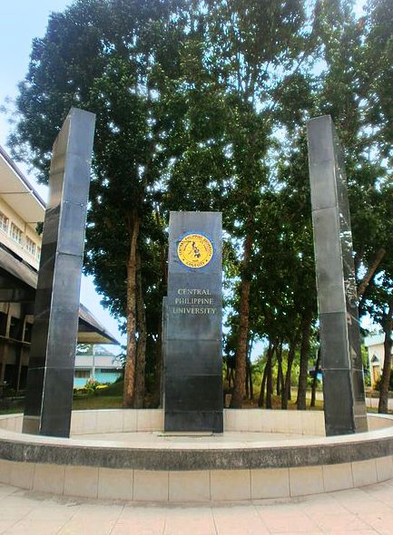 File:Central Philippine University's - Wall of Remembrance.JPG