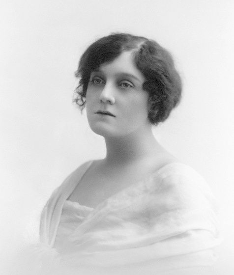 File:Evie Green NPG.jpg