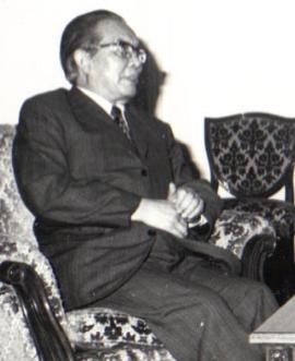 File:Huang Hua.Jpg