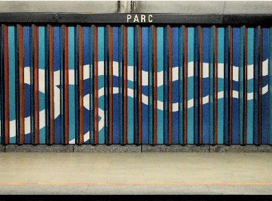 File:Ligne bleue - Mur - Parc.jpg