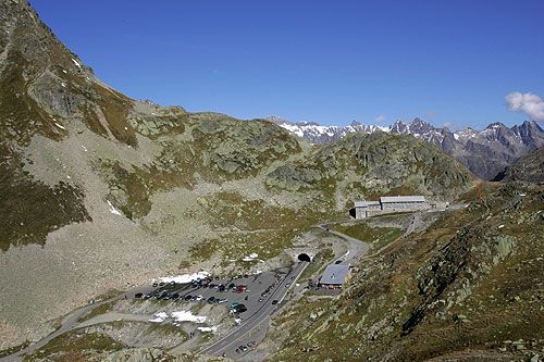 File:Picswiss BE-95-09 Sustenpass- Passhöhe.jpg