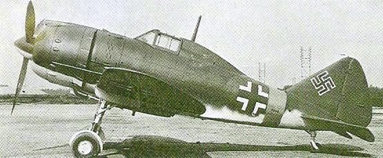 File:Reggiane Re 2002 Luftwaffe.jpg