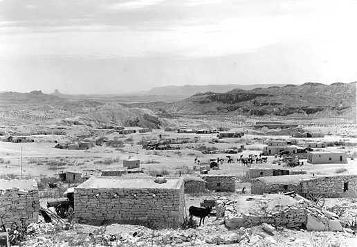 File:Terlingua, Texas 1936.jpg