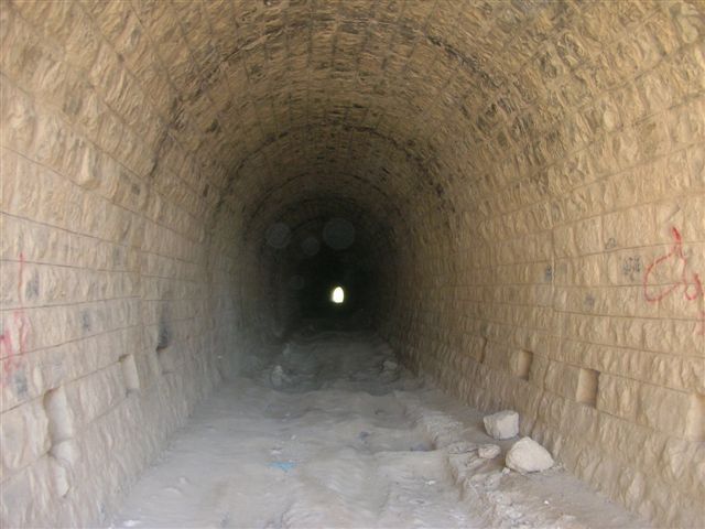 File:The train tunnel in Samaria 2.JPG