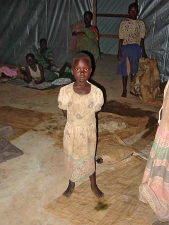 File:Uganda night commuter - single child.jpg