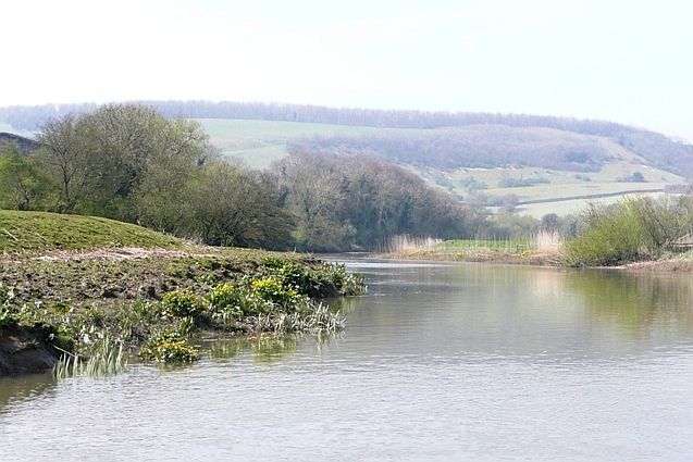 File:Arun journey - geograph.org.uk - 803229.jpg