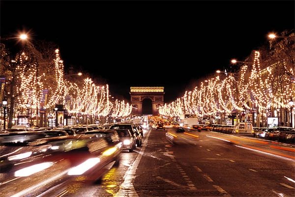 File:ChampsElyseesXmas2.jpg