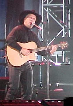 File:GarthBrooks.jpg