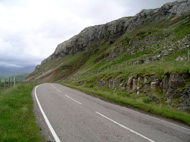 File:Knockan Crag.jpg