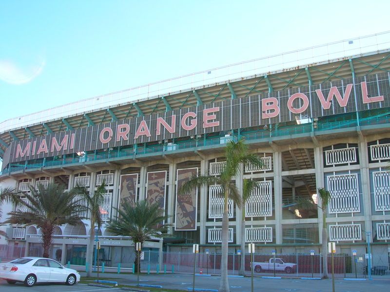 File:Orangebowl.JPG