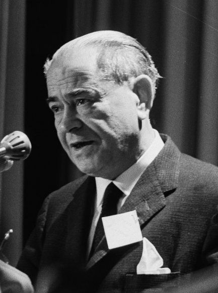 File:Rodolfo Llopis 1963 (cropped).jpg