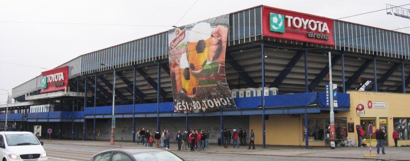 File:Toyota Arena Prag.jpg