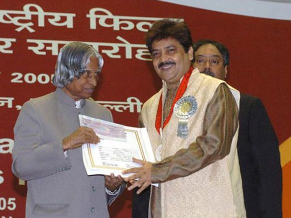 File:Udit Narayan with APJ Abdul Kalam.jpg