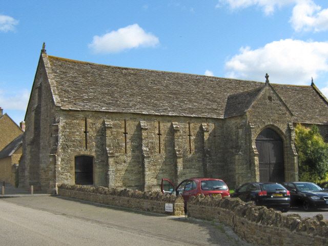 File:Abbey Barn Yeovil.jpg