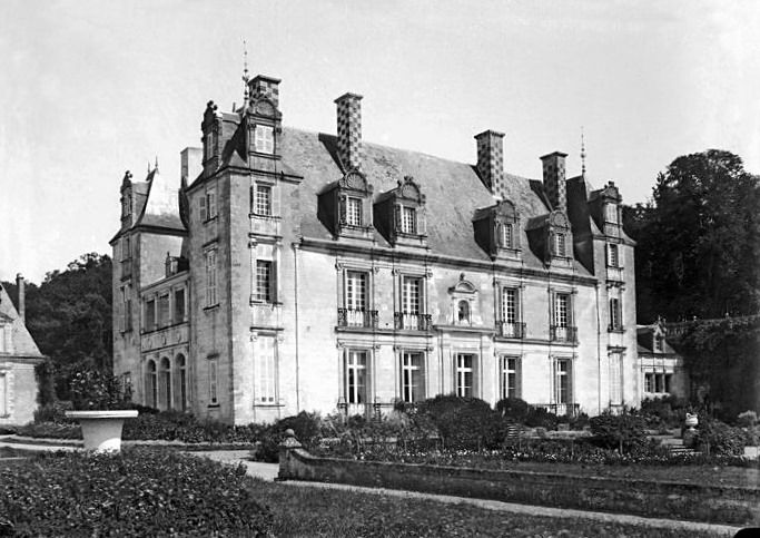 File:Château de Valmer Lemaire.jpg