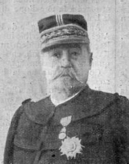 File:Félix Gustave Saussier 1899.jpg