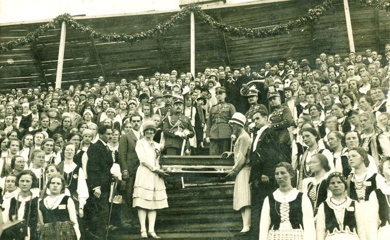 File:Folk art exposition in Kaunas 1930.jpeg