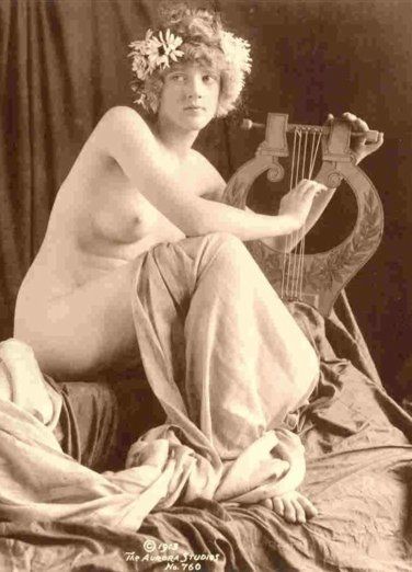 File:Lyre1913.jpg