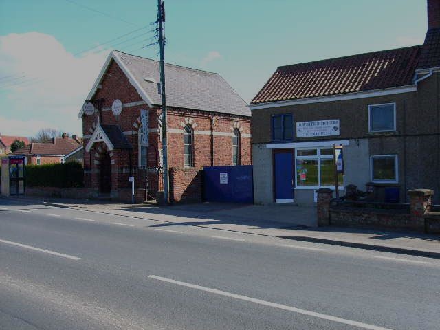 File:Morton-on-Swale - geograph.org.uk - 144512.jpg