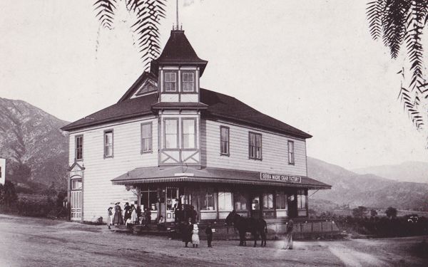 File:Sierra Madre Town Hall 1895.jpg