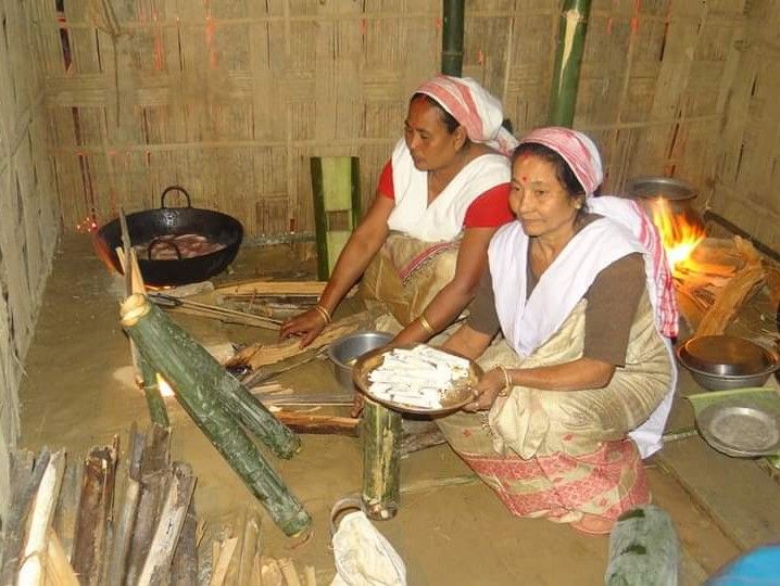 File:Women of Chutia tribe preparing pithas.jpg