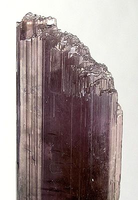 File:Zoisite-gem7-23b.jpg