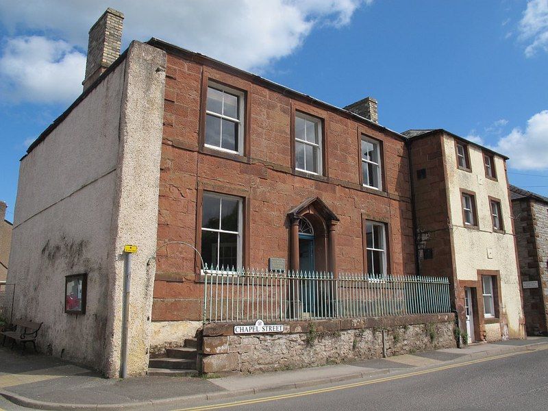 File:33-34 Chapel Street, Appleby (geograph 4959556).jpg