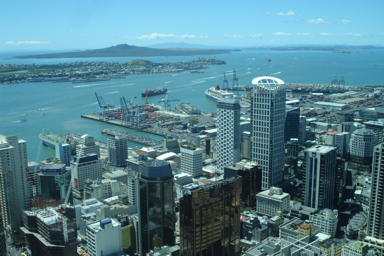 File:Auckland City From the Sky Tower.png