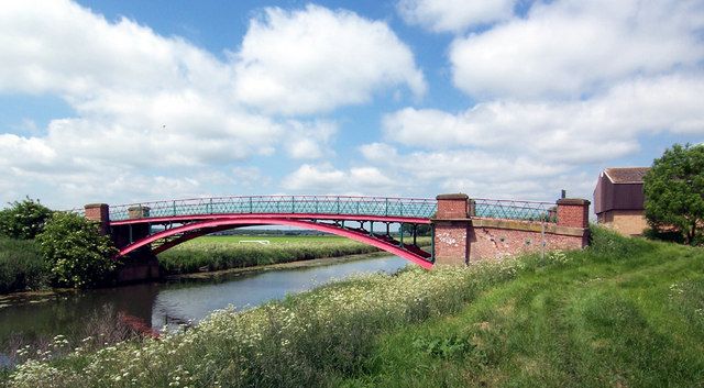 File:Cadney Bridge - geograph.org.uk - 310290.jpg