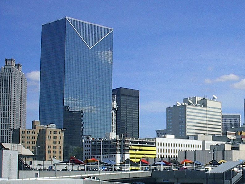 File:Centennial Tower Atlanta.jpg