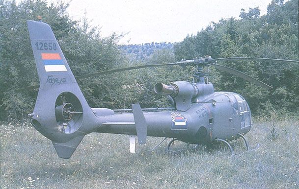 File:Krajina Airforce Gazelle.jpg