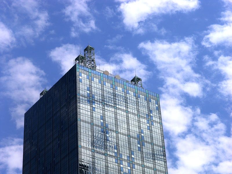 File:Renaissance Tower (top).jpg