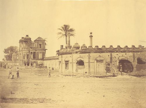 File:Sikandra Bagh exterior.jpg