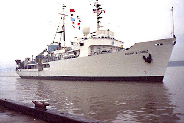 File:USNS Robert D. Conrad (T-AGOR-3).jpg