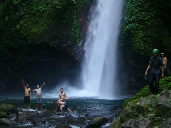 File:Bito Falls in Odiong.jpg