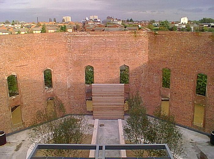 File:Collegiate hall as walled garden.jpg