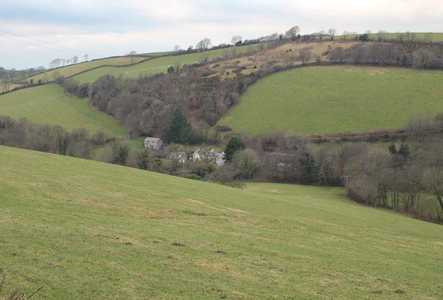 File:Coombe Farm - geograph.org.uk - 1757782.jpg